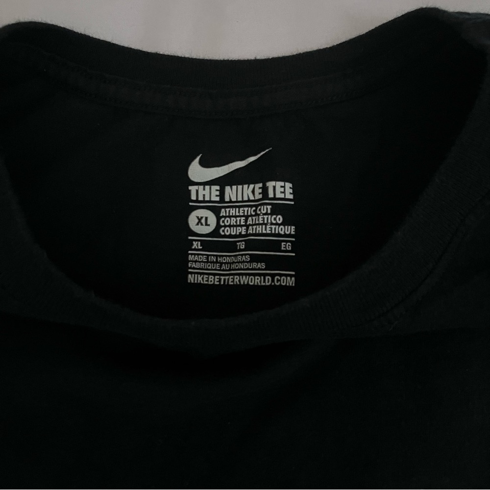 Nike Kobe Bryant Legend Mamba Day Final Game Black Gold 2016 XL Shirt - Picture 3 of 7
